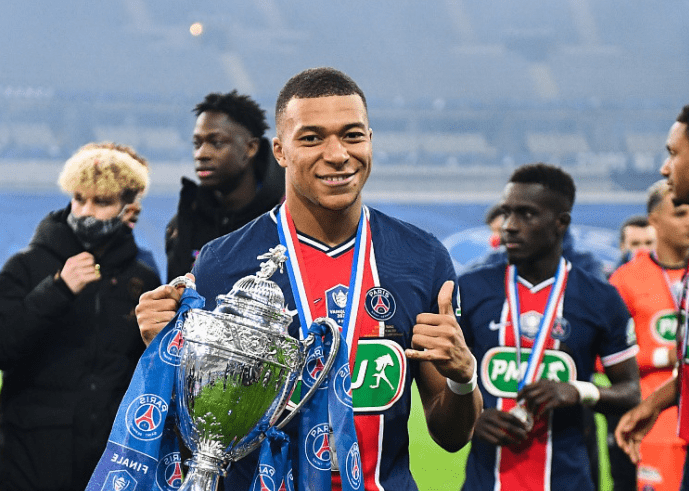 关于转会期体能课后，丹佛掘金状态回暖备战法国杯，管理层满意，球队文化再被提及的信息